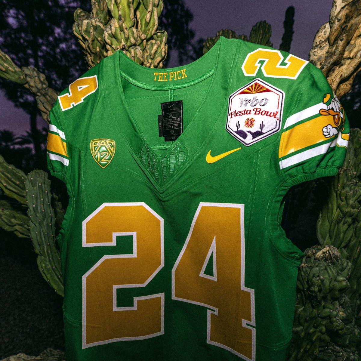 Oregon Fiesta Bowl Uniform 2